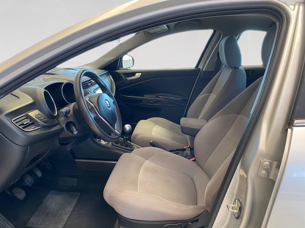 Alfa Romeo Giulietta 1.6 JTDm Exclusive
