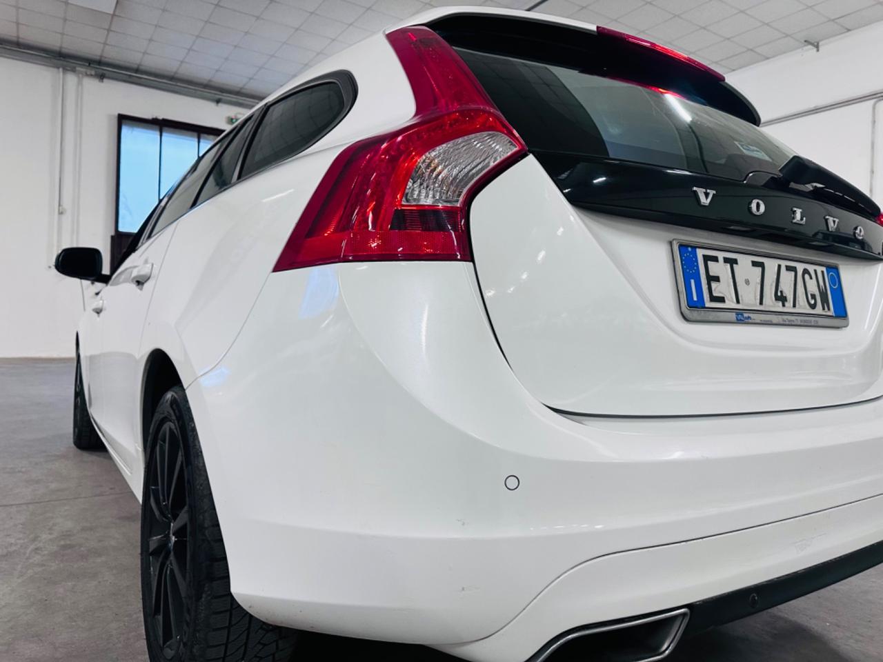 Volvo V60 D4 Momentum