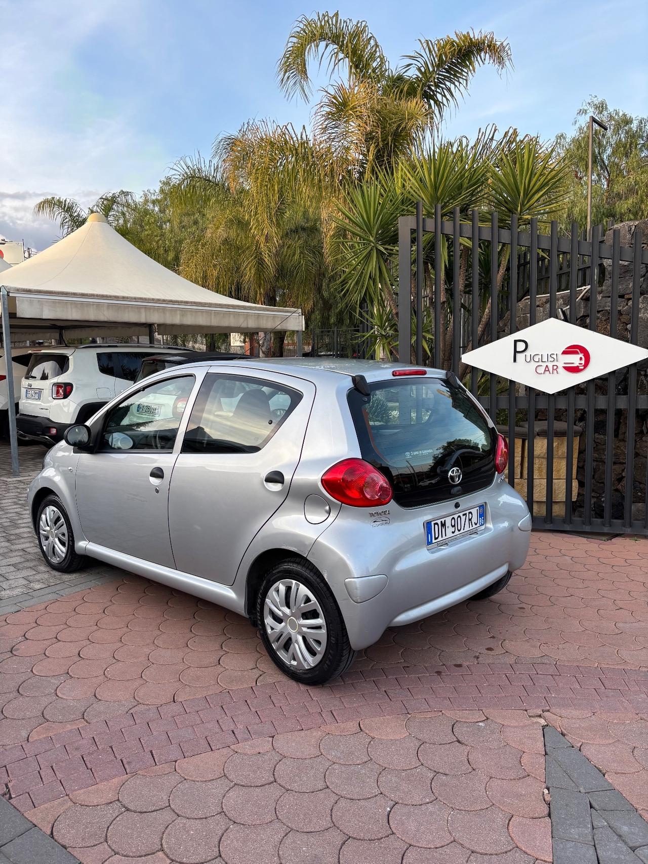 Toyota Aygo 1.0 12V VVT-i 5 porte 2008