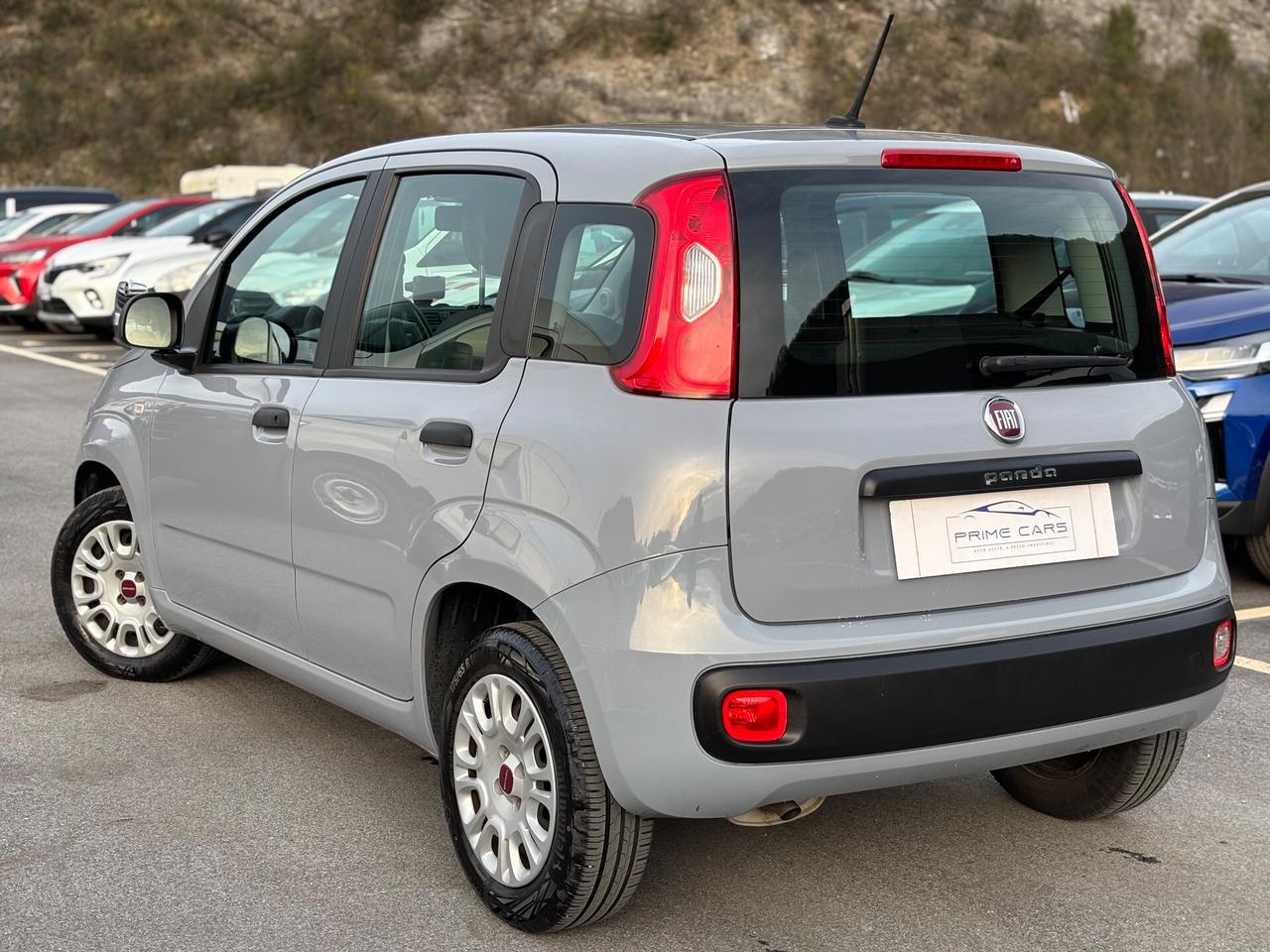 FIAT PANDA 1.0 BENZINA/HYBRID 70cv NEOPATENTATI 2021