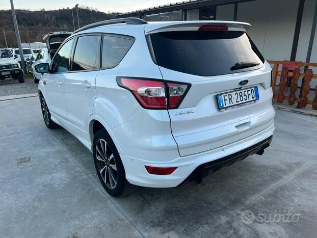 FORD KUGA 2.0 TDI 120cv 2018 ST Line