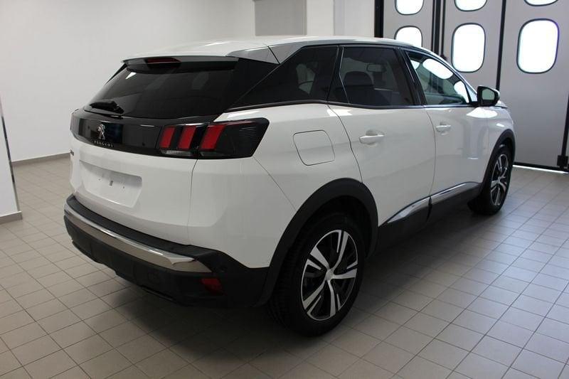 Peugeot 3008 BlueHDi 130 EAT8 S&S Allure