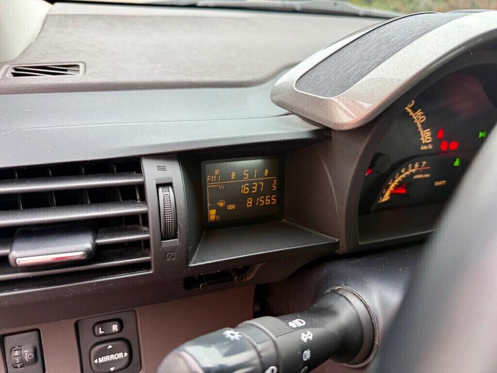 Toyota iQ 1.0 Sol