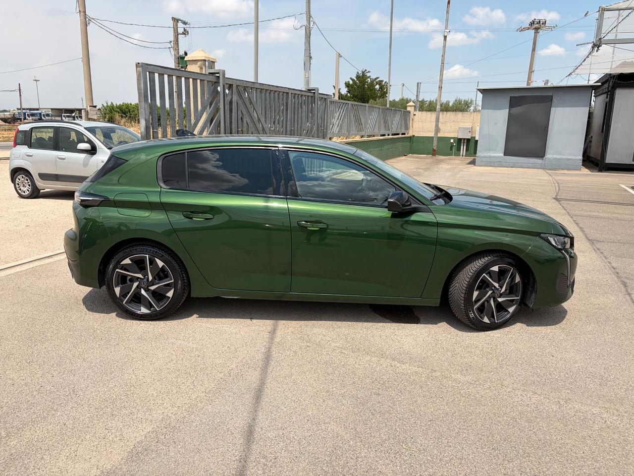 Peugeot 308 1.5 BlueHDi 130cv EAT8 Allure Pack