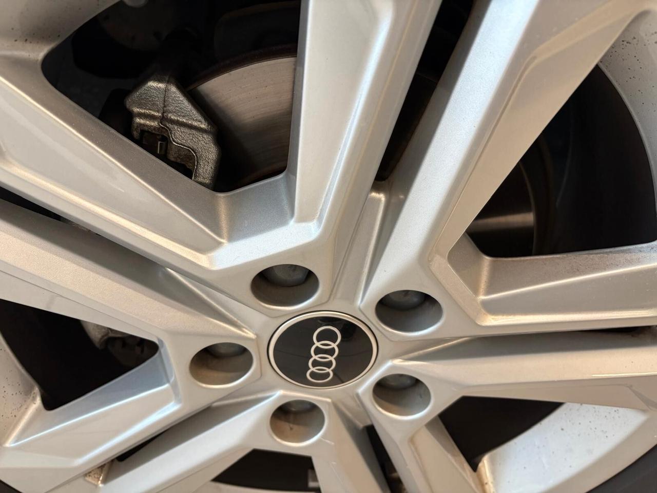 Audi Q2 ADVANCED 30 1.0 TFSI 110 CV 6mt