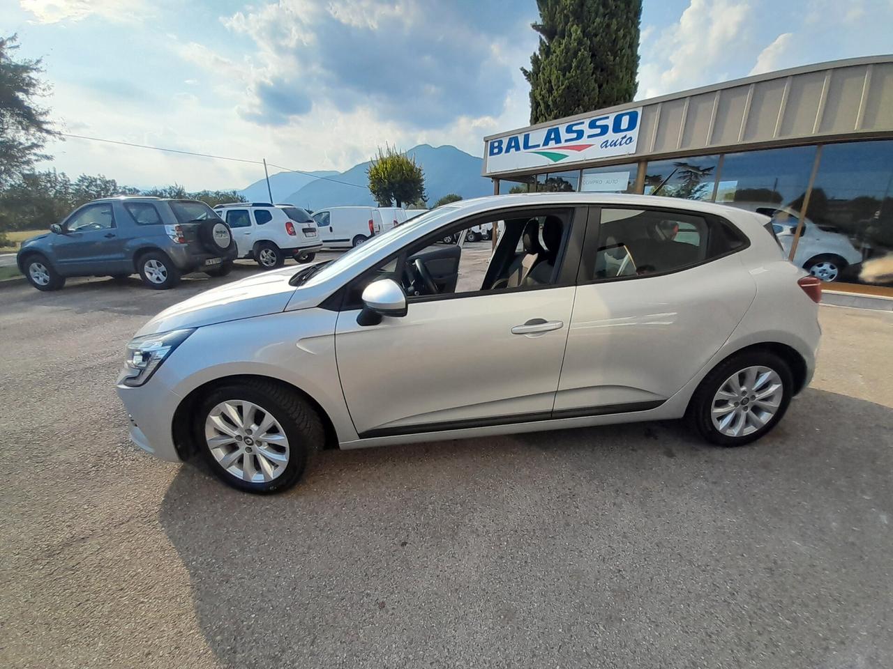 Renault Clio TCe 12V 100 CV 5 porte Intens