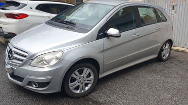 Mercedes-benz B 180 B 180 BlueEFFICIENCY Premium