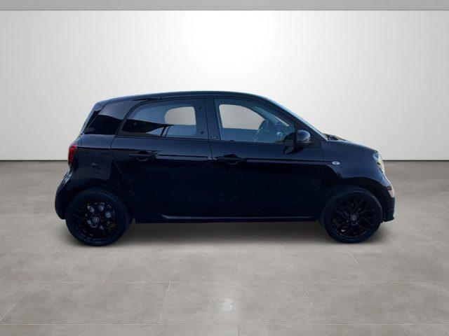 SMART ForFour 70 1.0 twinamic Superpassion