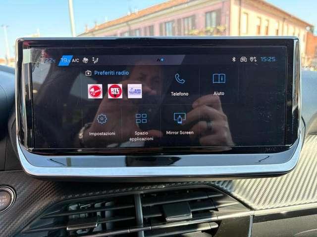 Peugeot 2008 PureTech 100 S&S Allure LED-CAM-17"