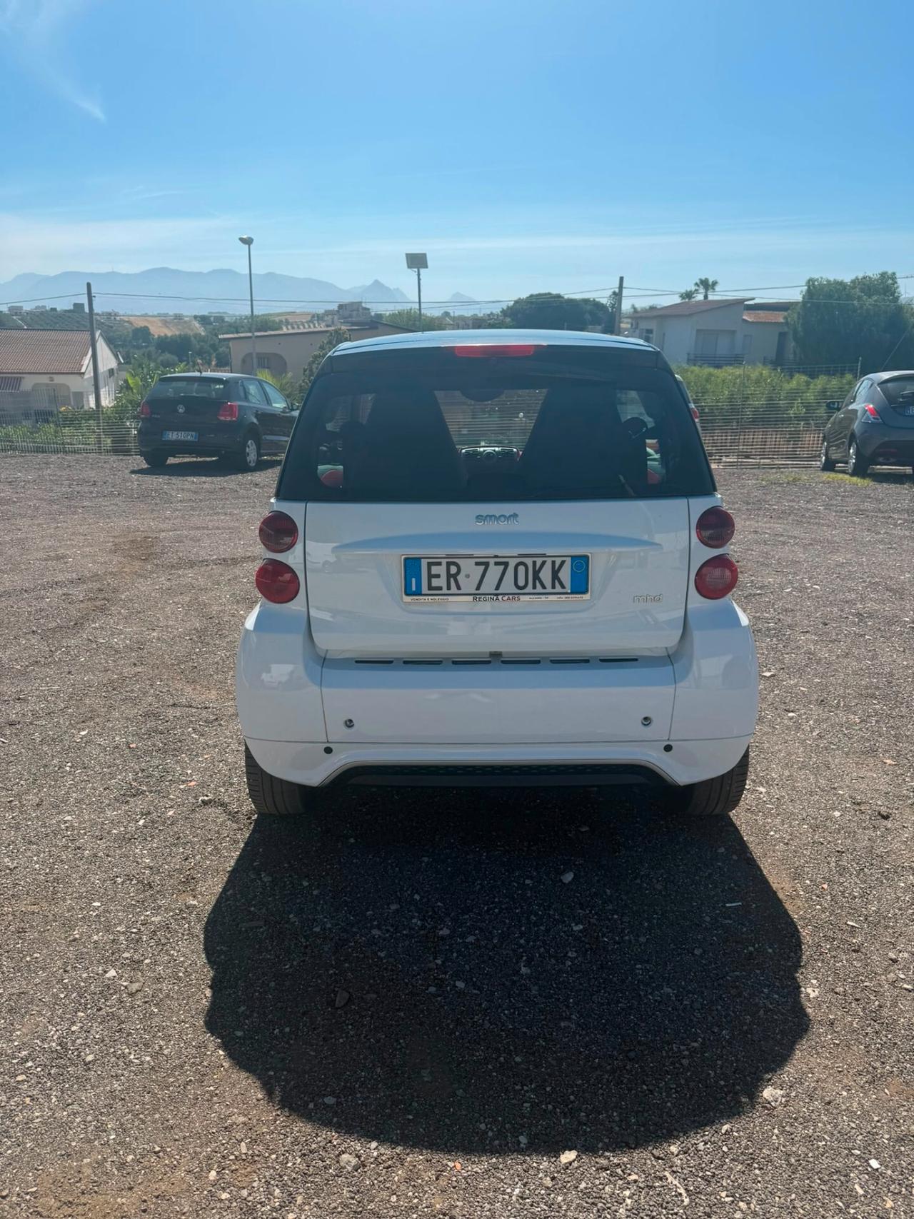 Smart ForTwo 1000 52 kW MHD coupé passion