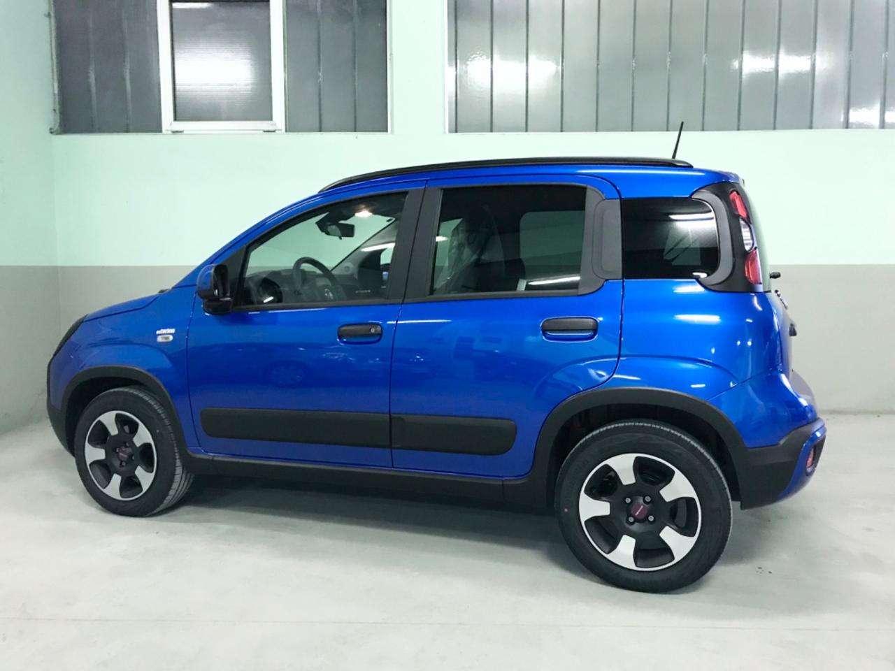 Fiat Panda Cross 1.0 FireFly S&S Hybrid