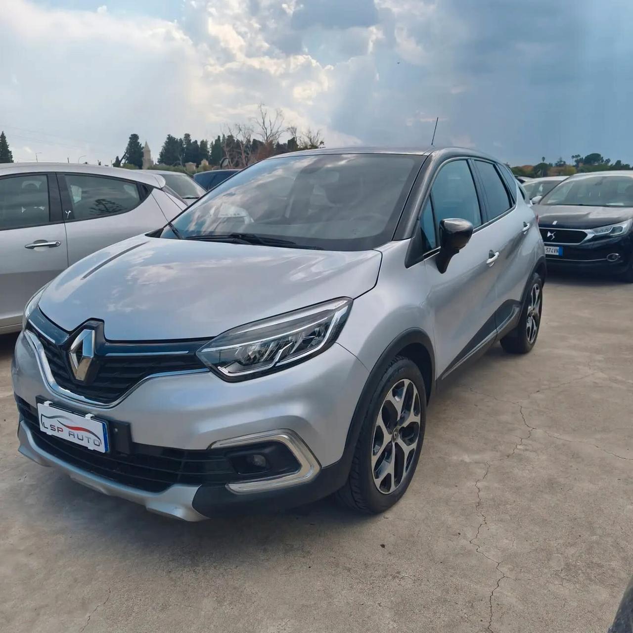 Renault Captur 110 CV UNICPROPRIET STRAFULL