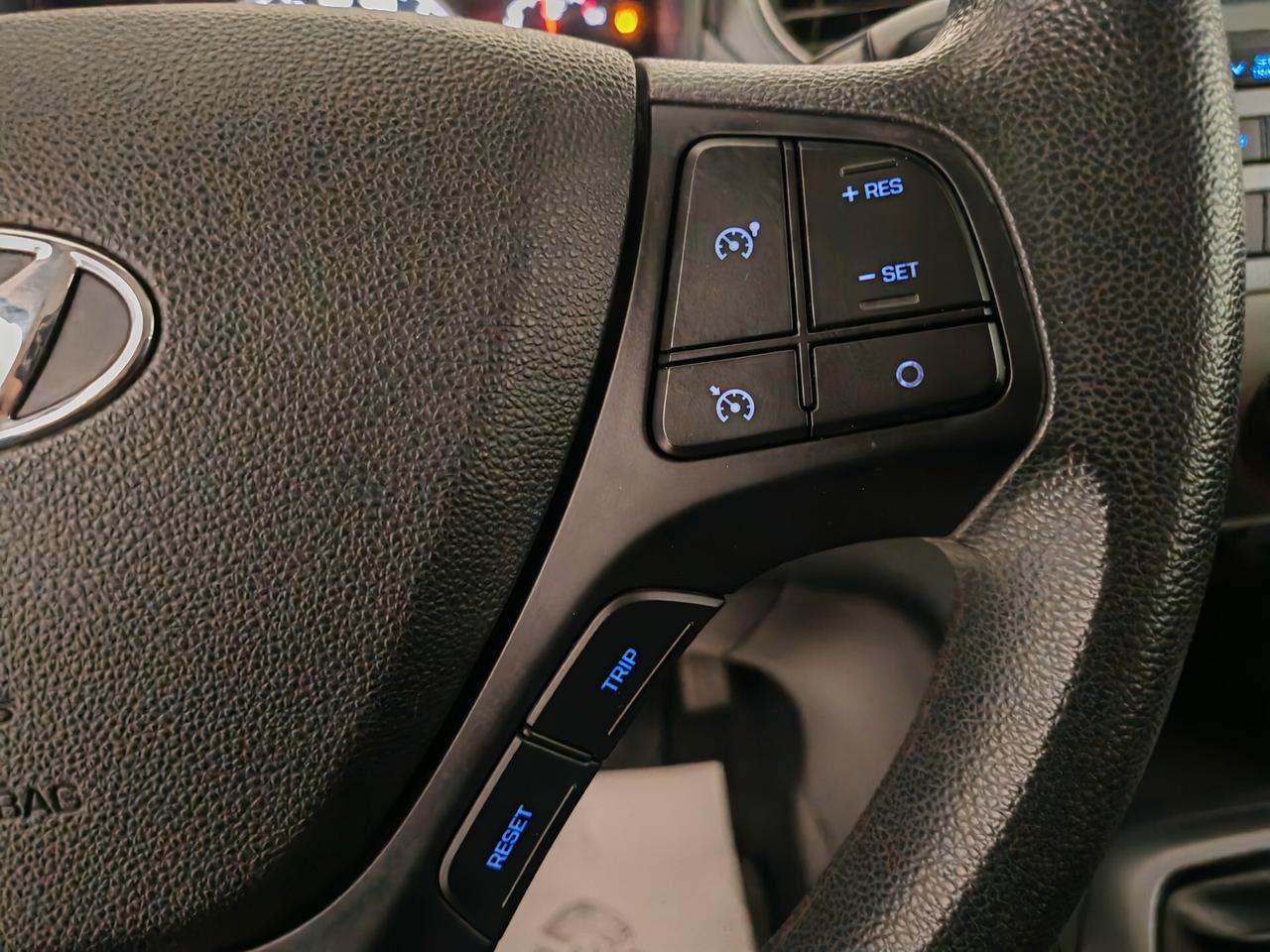 Hyundai i10 1.0 Benzina full optional 2019