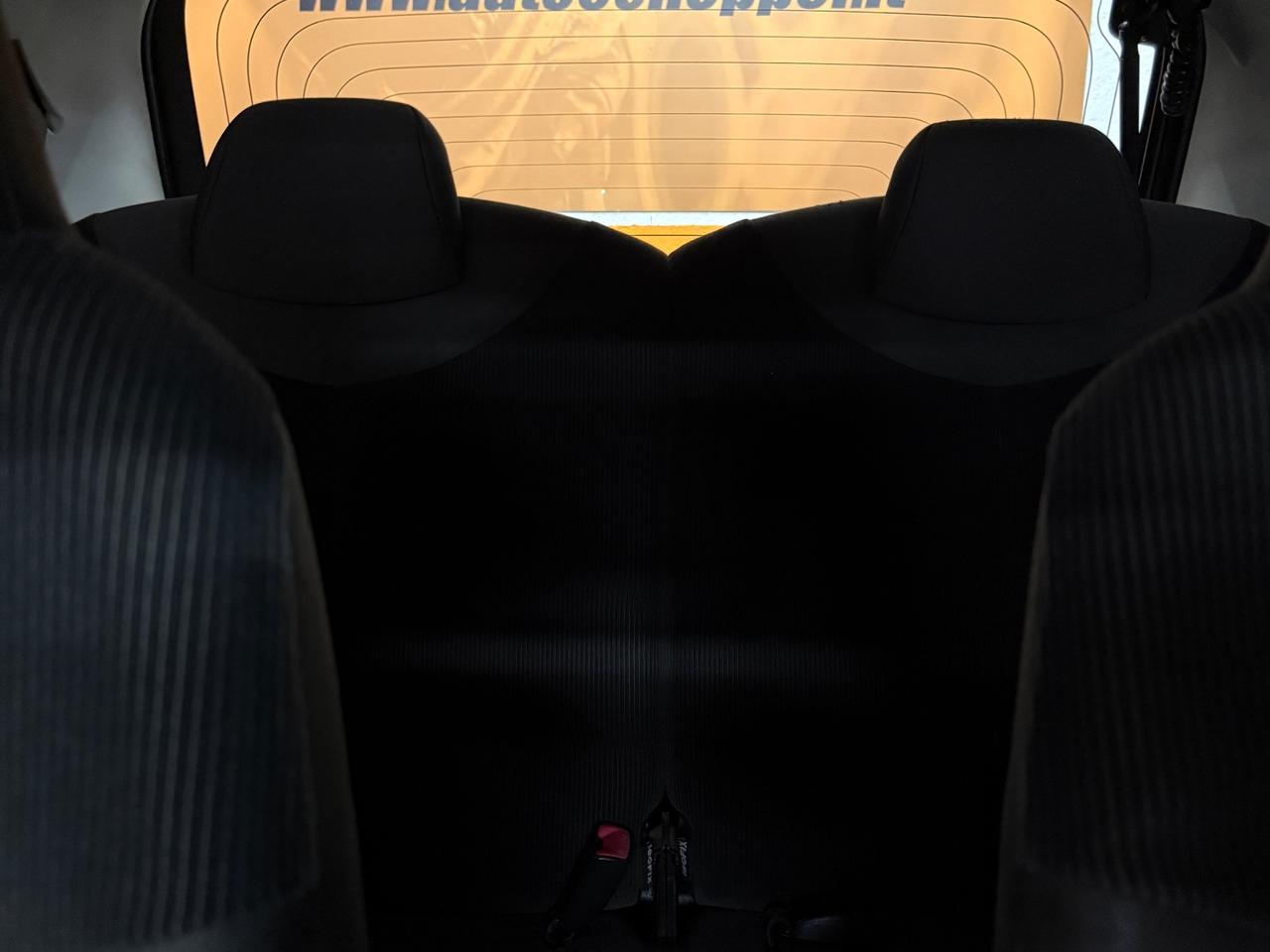 INCREDIBILE CITROËN C1 ADATTA A NEOPATENTATI
