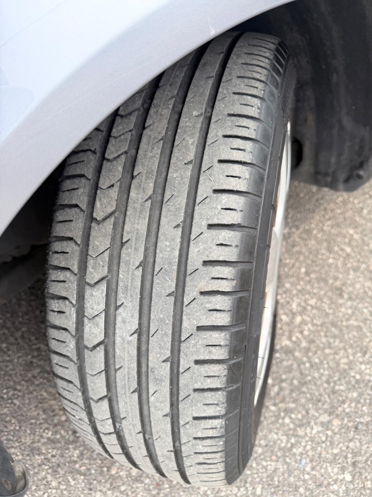 Opel Zafira 1.6 16V ecoM 94CV Cosmo