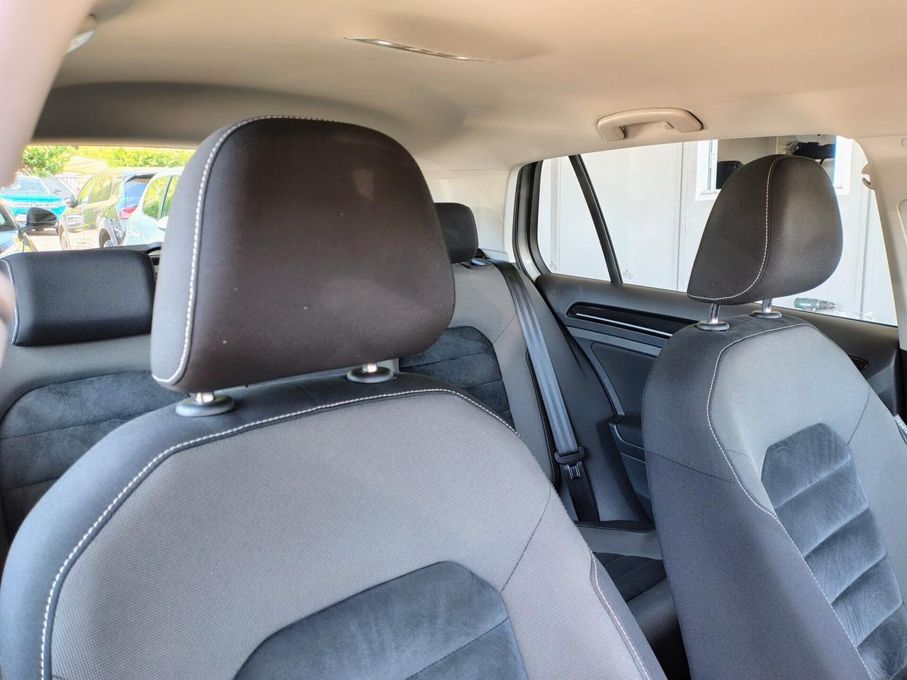 Volkswagen Golf 1.6 TDI 110 CV 5p. Executive BlueMotion Technology