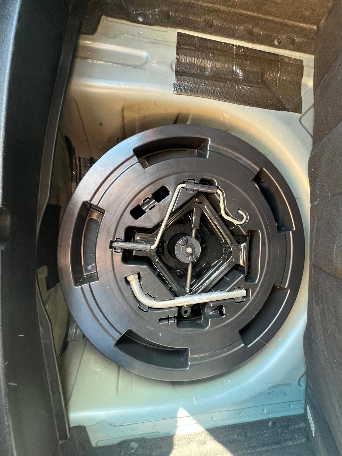 Lancia Delta 1.6 MJT DPF Argento