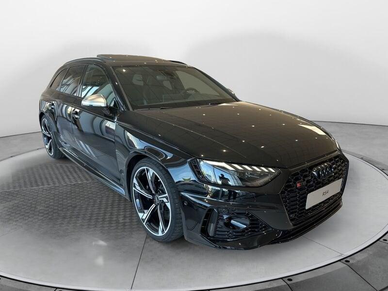 Audi RS4 Avant 450CV tiptronic