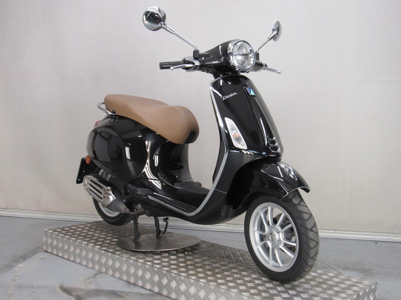 Piaggio Vespa 50 Primavera 4 TEMPI AUTOMATICA