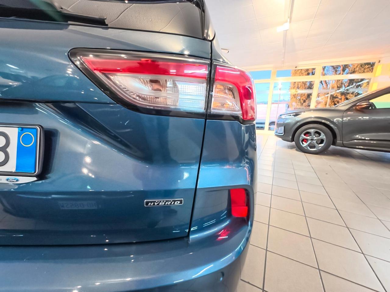 Ford Kuga 2.5 Plug In Hybrid 225 CV CVT 2WD ST-Line