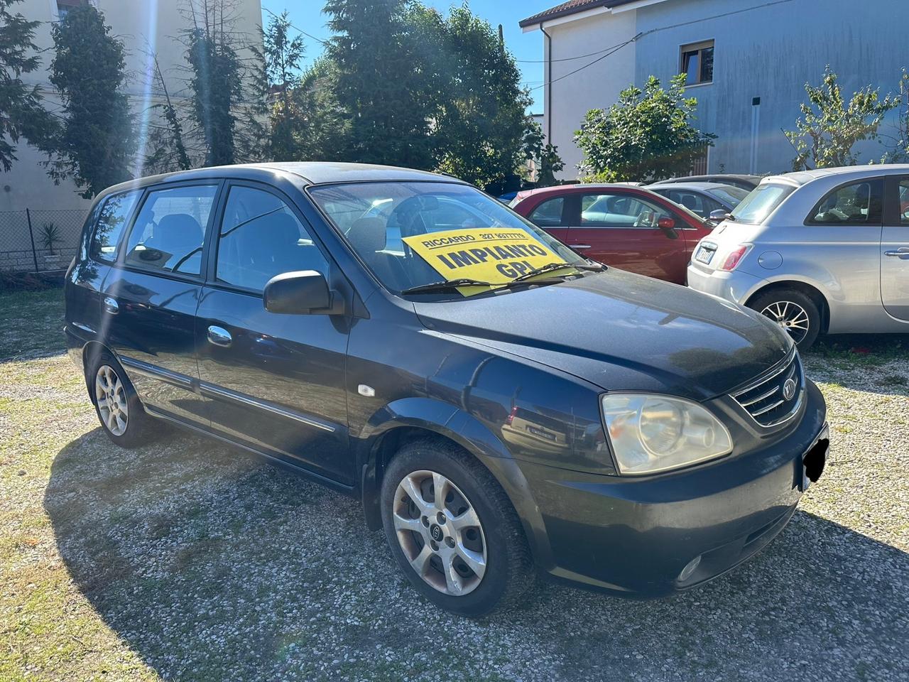 Kia Carens 1.6 16V Family GPL