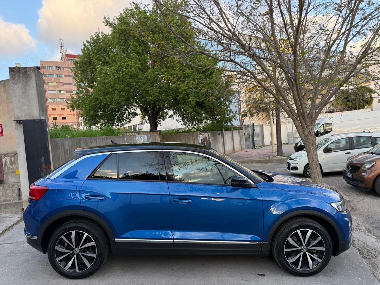 Volkswagen T-Roc 2.0 TDI 4MOTION AUTOMATICO