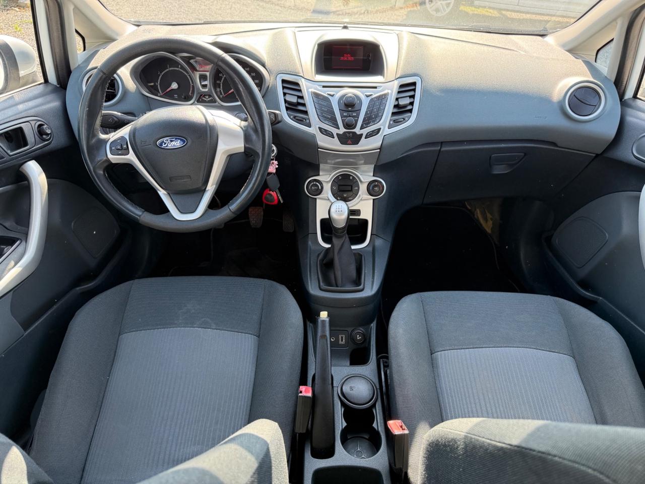 Ford Fiesta 1.2 82 CV 5 porte Titanium