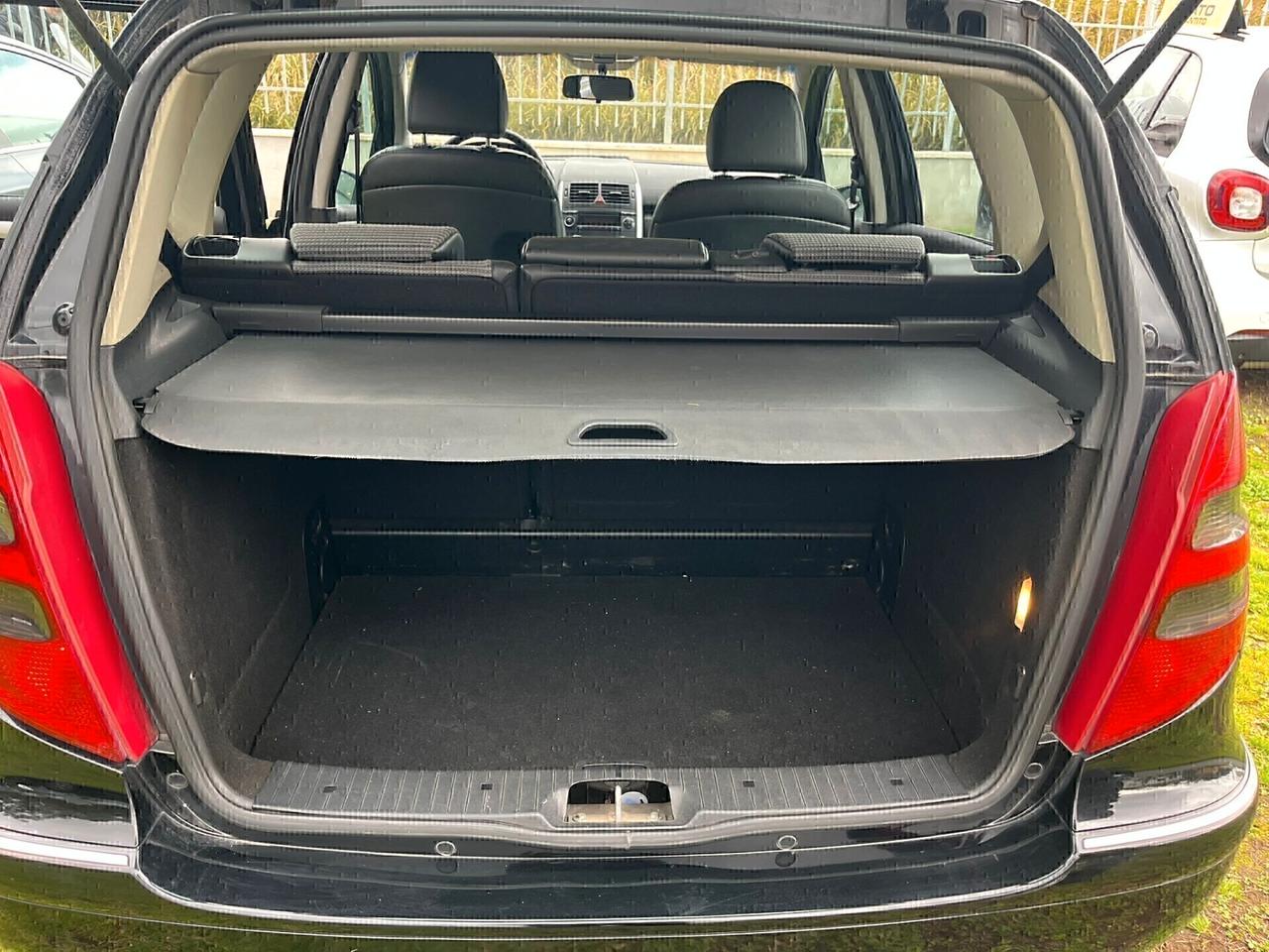 MERCEDES-BENZ A 200 CDI AVANTGARDE