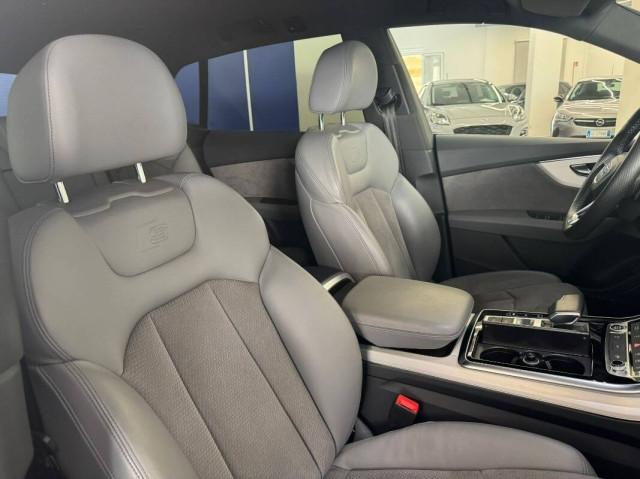 Audi Q8 50 3.0 tdi mhev quattro tiptronic