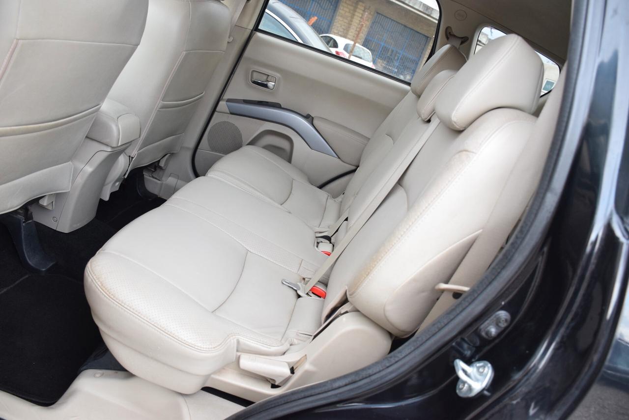 Citroen C-Crosser 4X4 - 7 POSTI 2.2HDi 160CV 6M Exclusive PELLE CLIMA CRUISE SENSORI OC