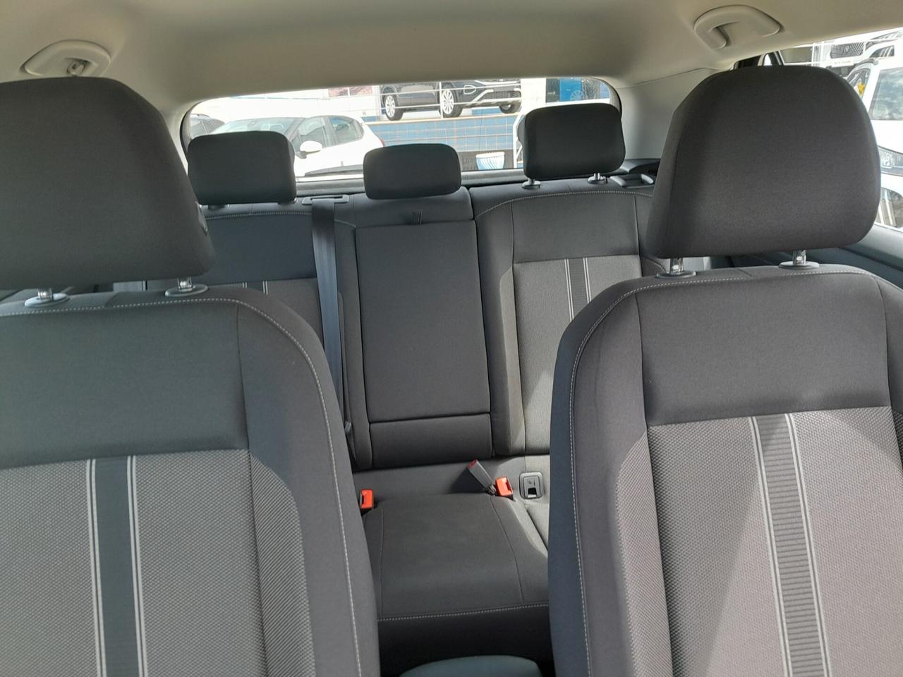 VOLKSWAGEN T-ROC ADVANCED 2.0 150CV AUTOMATICO