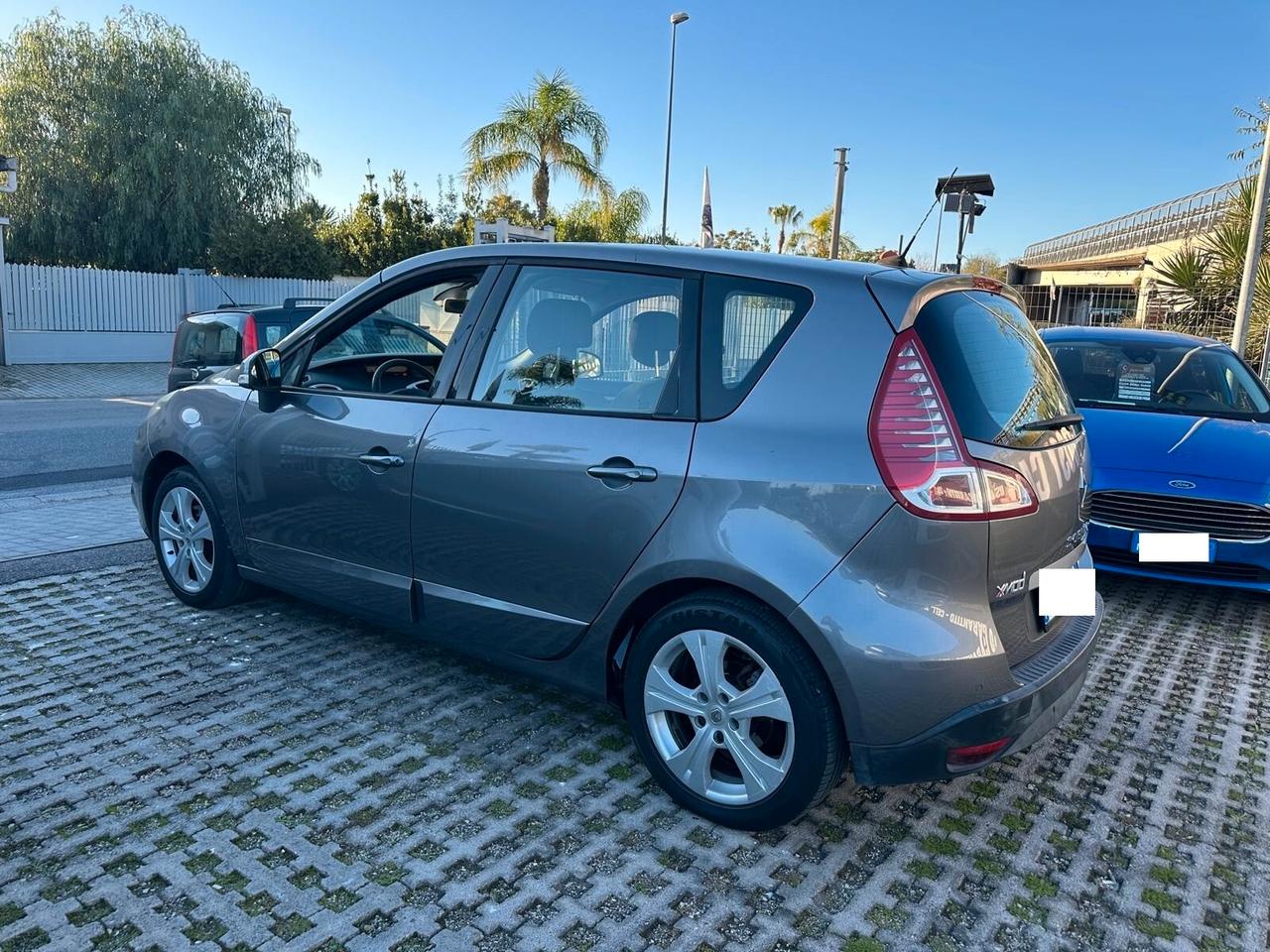 Renault Scenic Scénic X-Mod 1.6 GPL Dynamique-11/2009