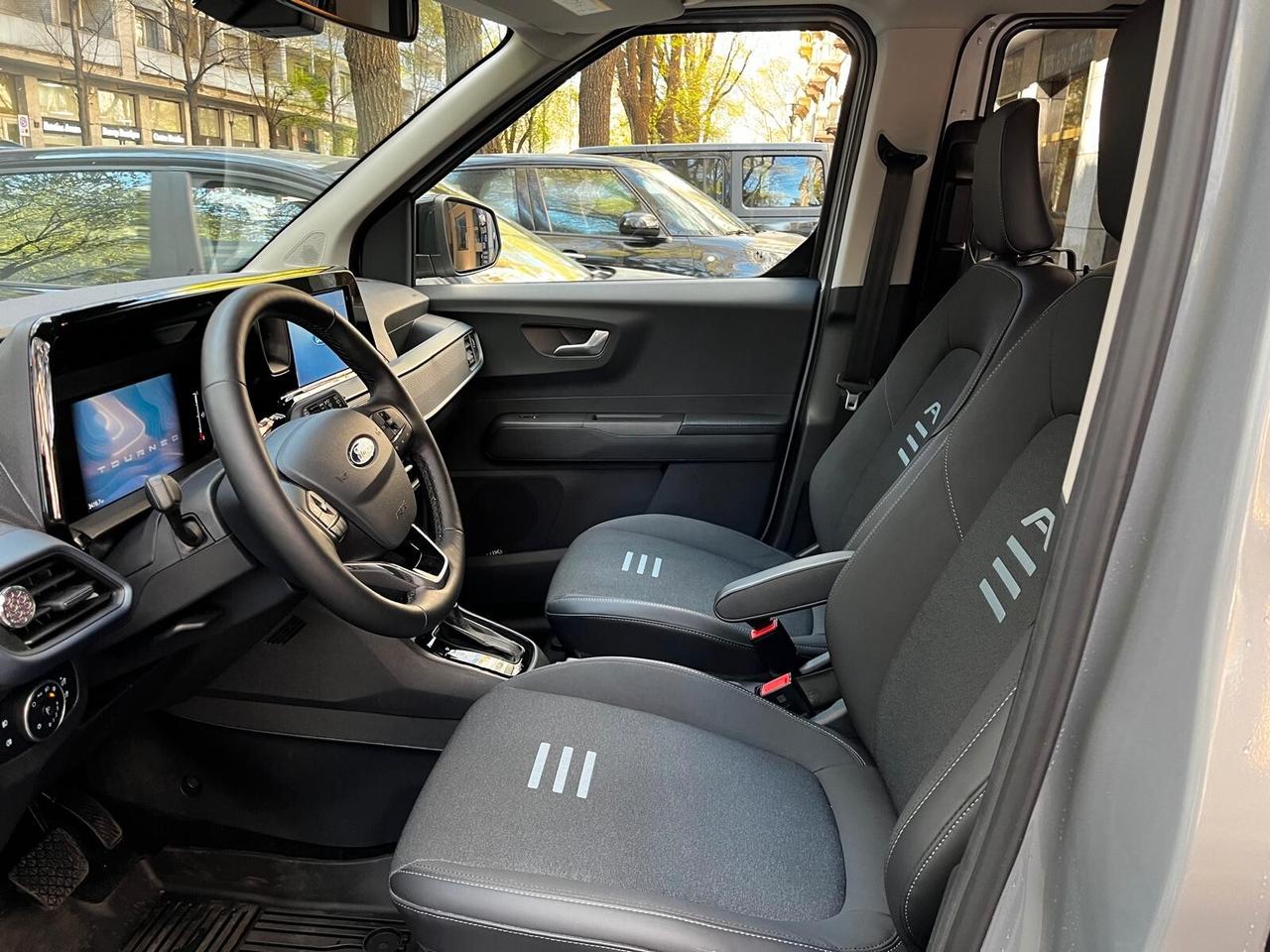 Ford Tourneo Courier 1.0 EcoBoost active