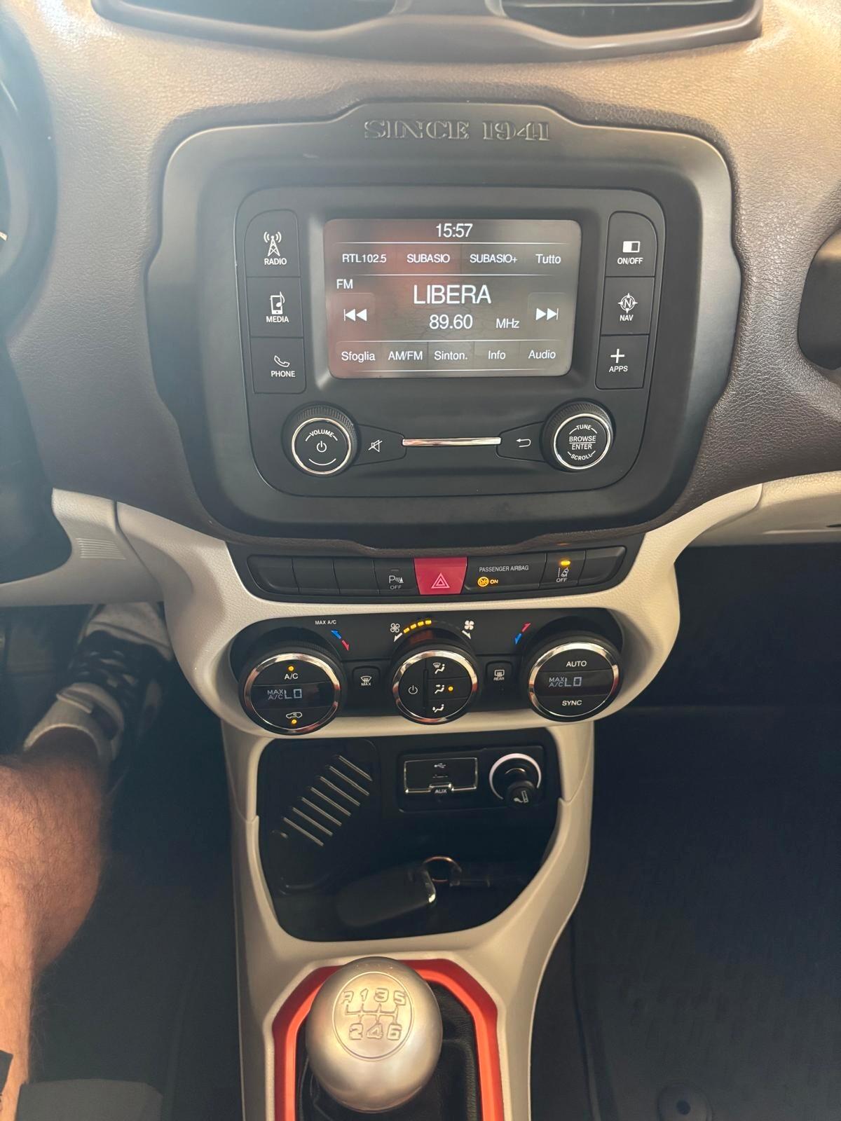 JEEP RENEGATE ANNO 2015 DS 1.6 ADATTA NEOPATENTATI KM 161 MILA