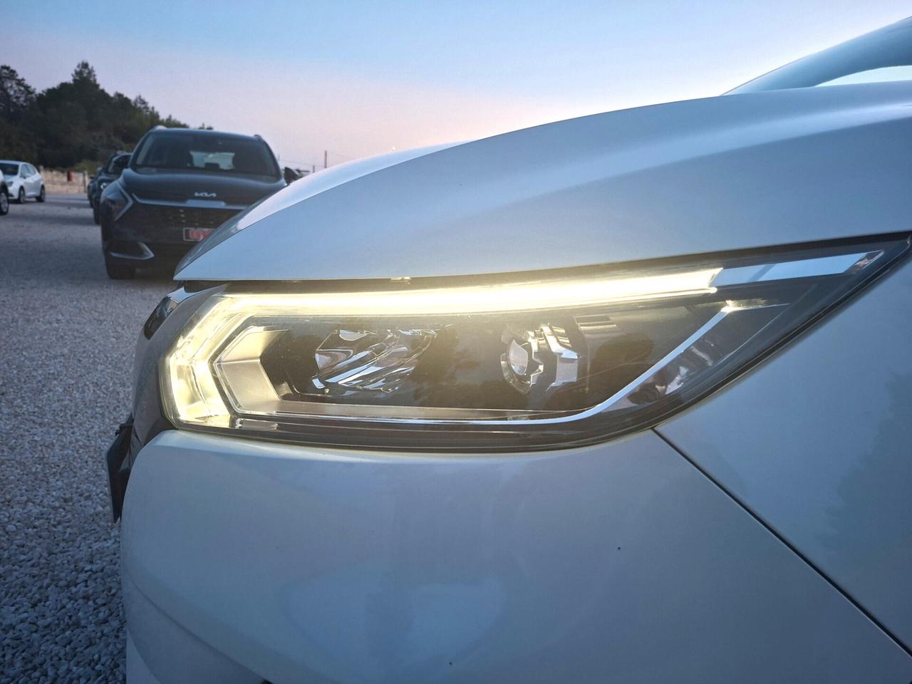 Qashqai 1.7 dCi 150cv-N-Connecta *TETTO-LED-Cam360°