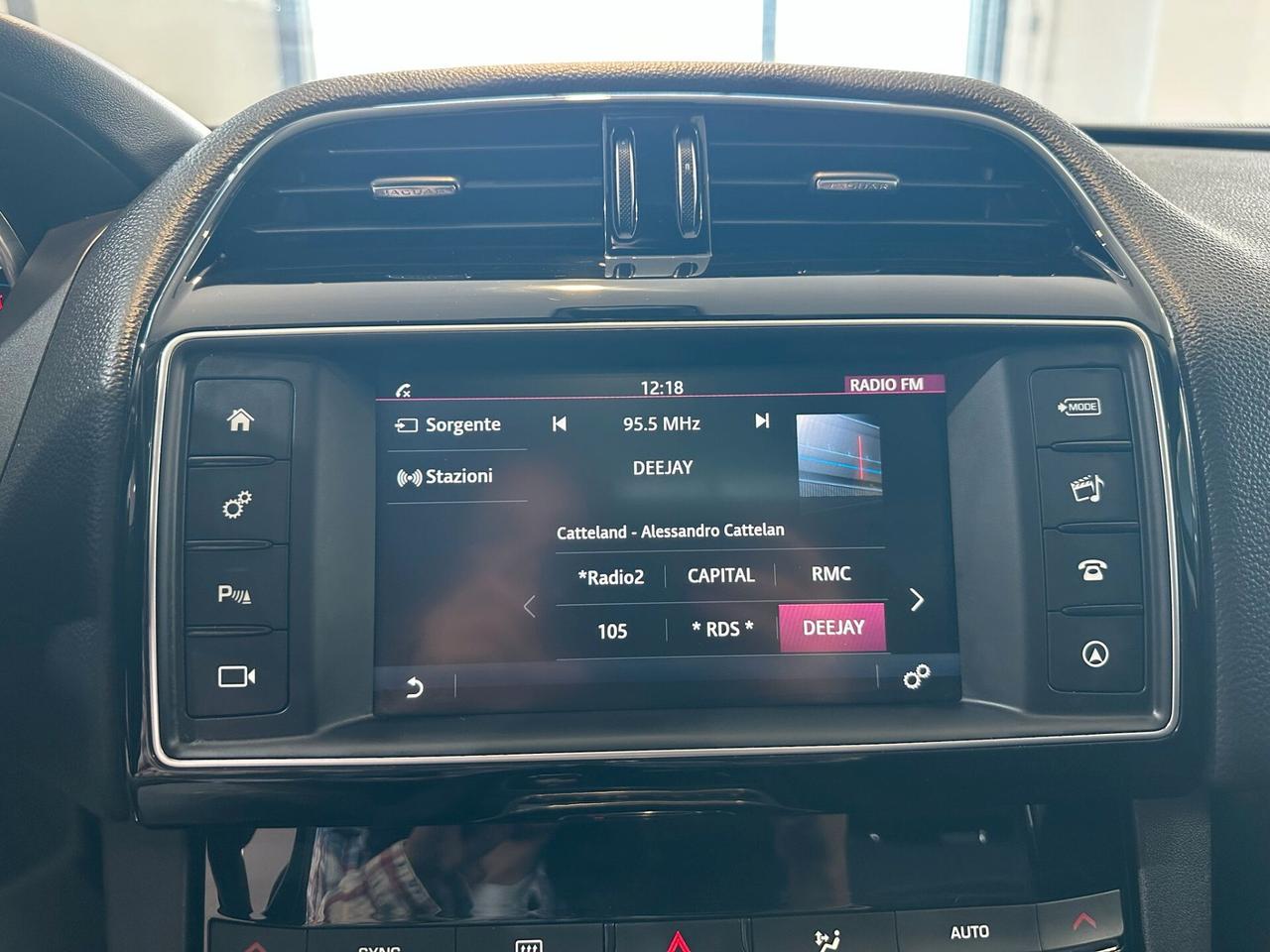 Jaguar F-Pace 2.0 D 180 CV AWD R-Sport