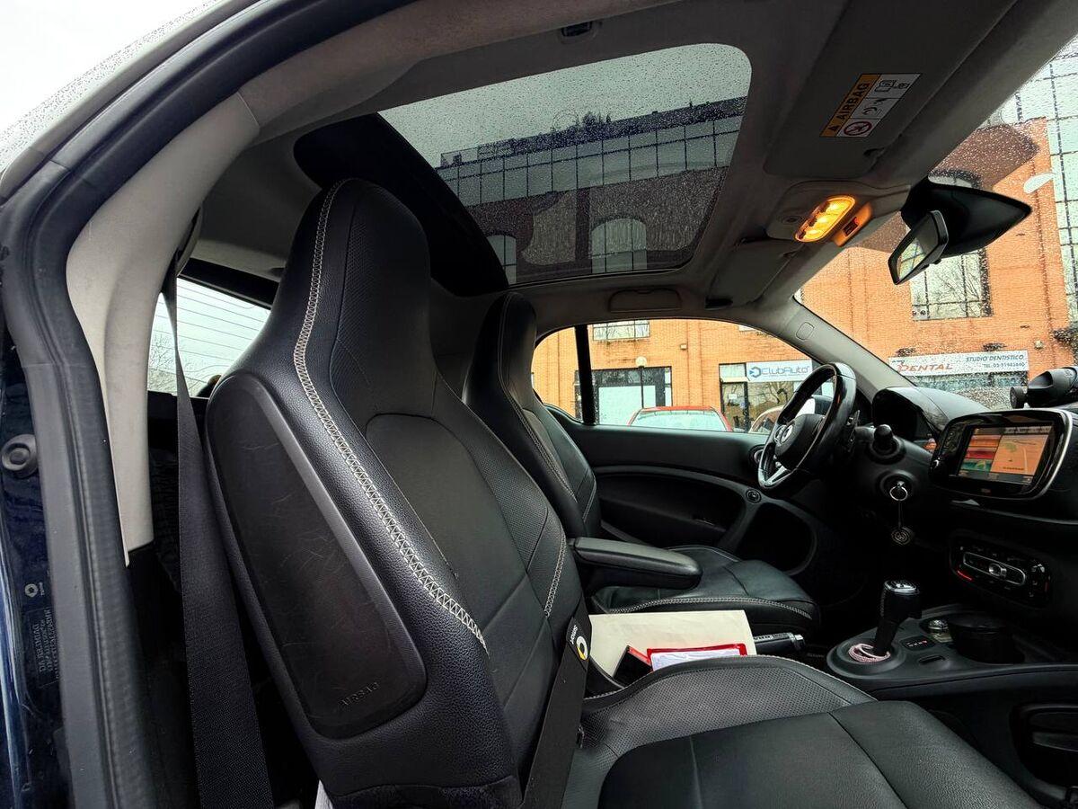 Smart Fortwo 0.9 t Brabus Xclusive 109cv twinamic