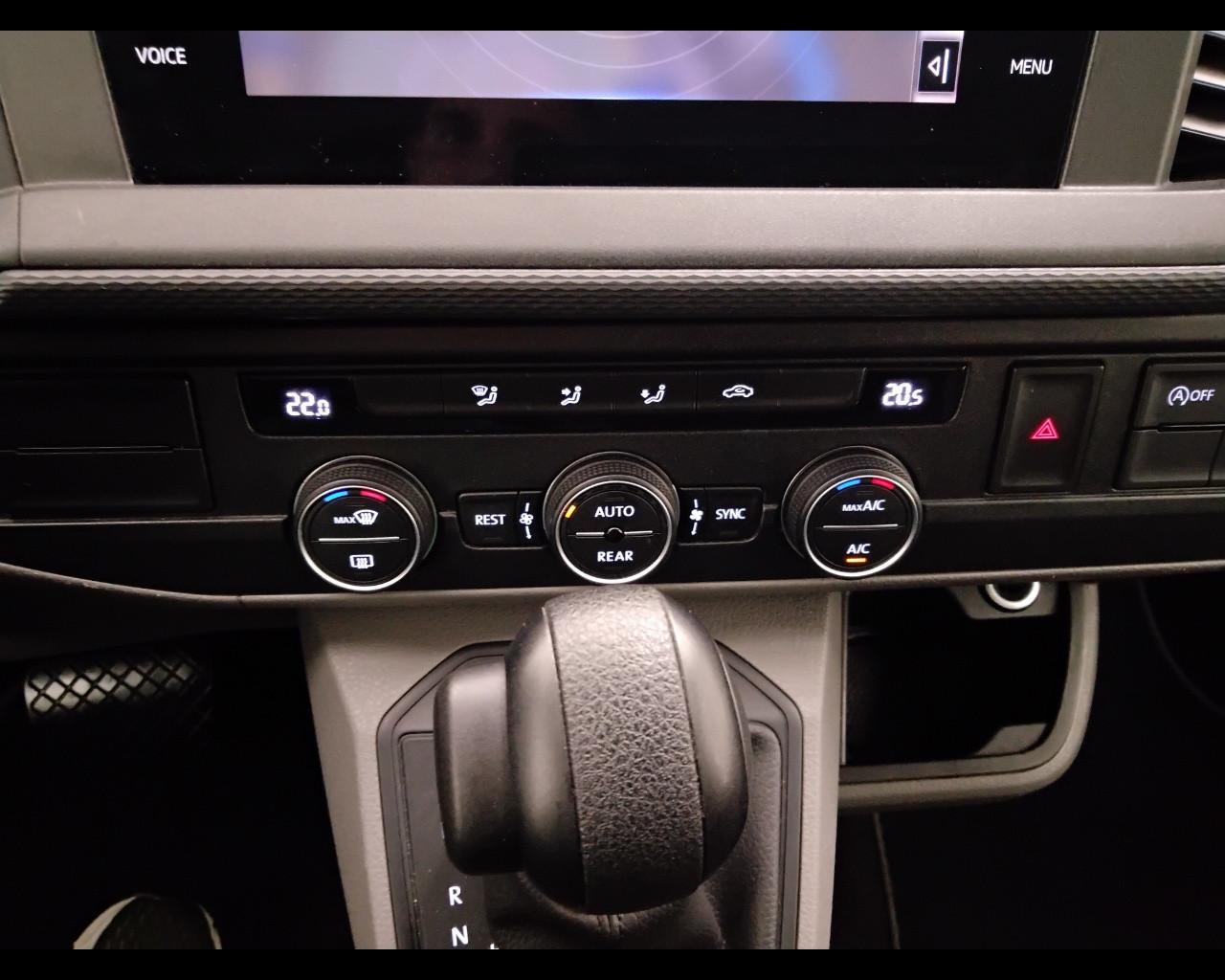 VOLKSWAGEN T6.1 Caravelle 30 - T6.1 Caravelle 2.0 tdi 150cv Comfortline p.c. dsg7