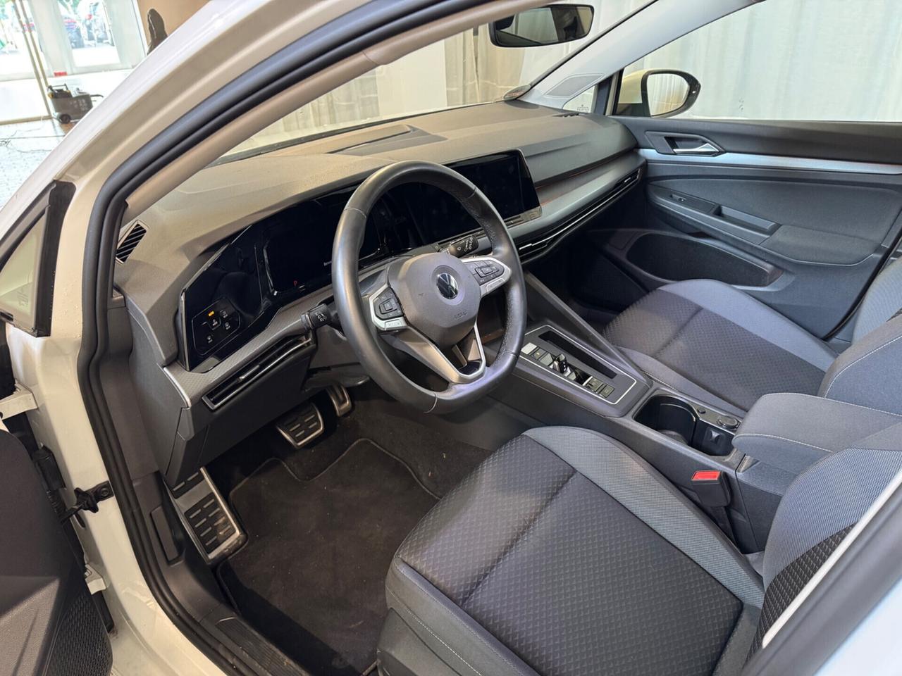 Volkswagen Golf 1.5 eTSI 150 CV EVO ACT DSG Life