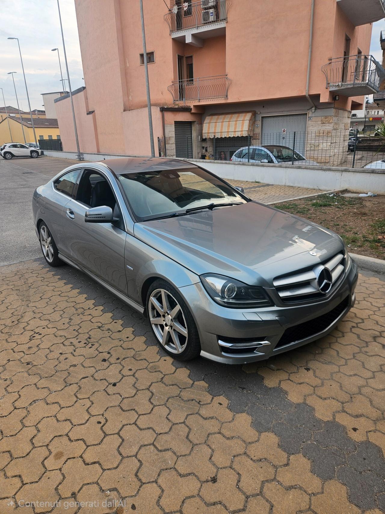 Mercedes-benz C 220 CDI BlueEFFICIENCY Avantgarde
