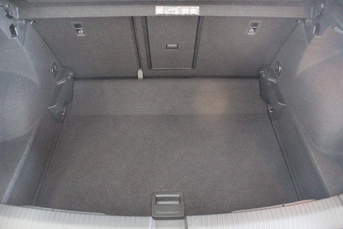 VOLKSWAGEN - T-Roc - 2.0 TDI SCR Business BlueMot.Tech.