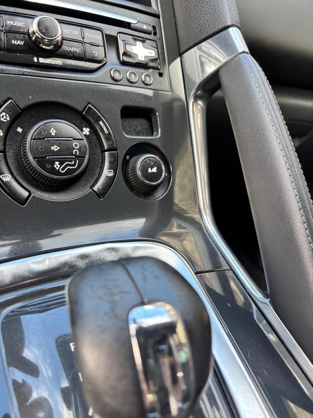 Peugeot 3008 HYbrid4 AUTOMATICO