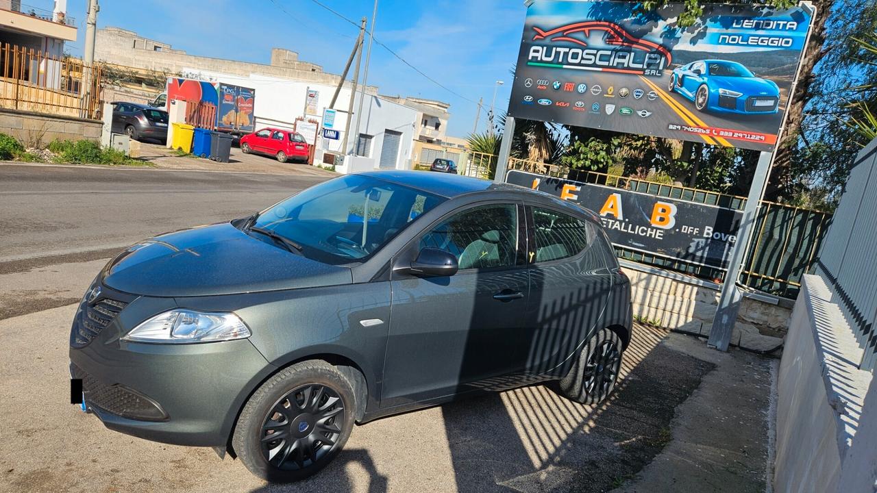 Lancia Ypsilon 1.2 benzina Elefantino