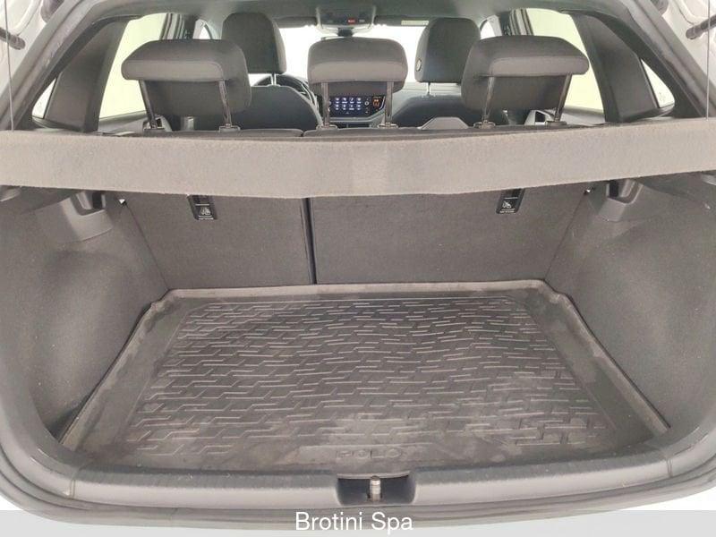 Volkswagen Polo 1.0 TSI DSG R-Line