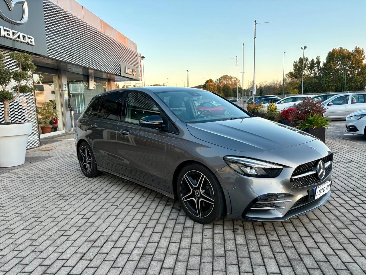 Mercedes-benz B 180 d Automatic Premium Pack AMG