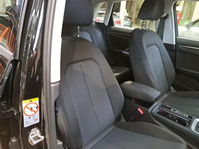 AUDI Q3 35 TDI S tronic Business