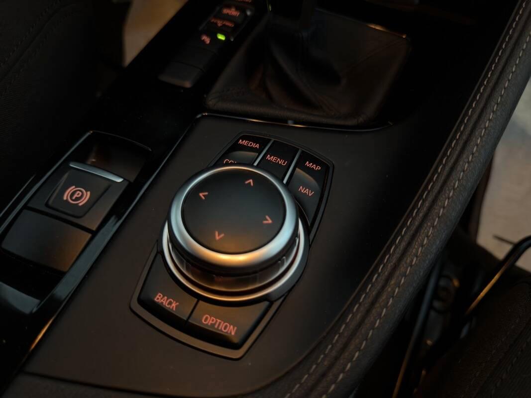 BMW X2 Sdrive16d Business X auto
