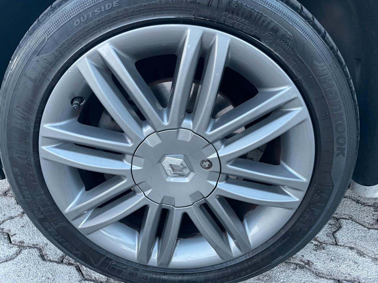 Renault Clio 1.2 16V 5 porte 20th Anniversario