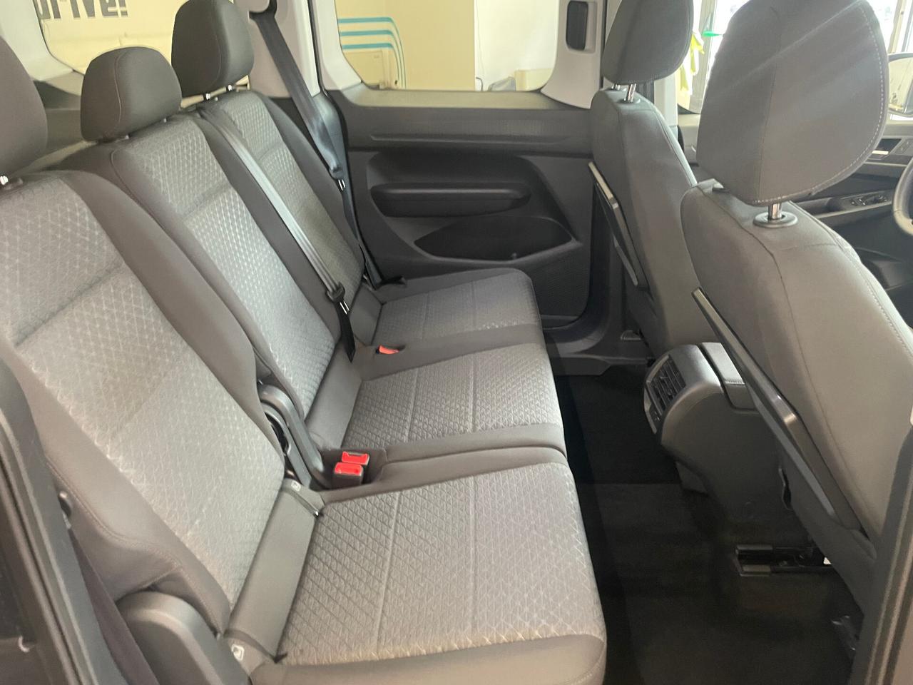 Ford Tourneo Connect 2.0 EcoBlue 122 CV Powershift Titanium