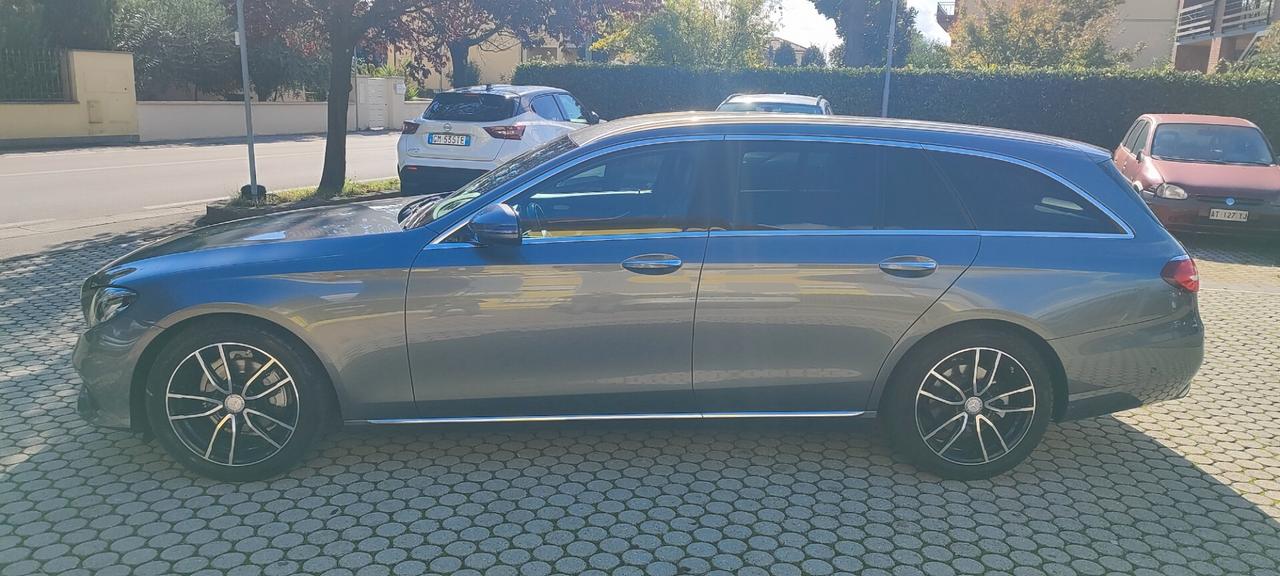 Mercedes-benz E 220 d S.W. Auto Premium Plus